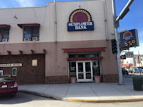 Sunflower Bank 01