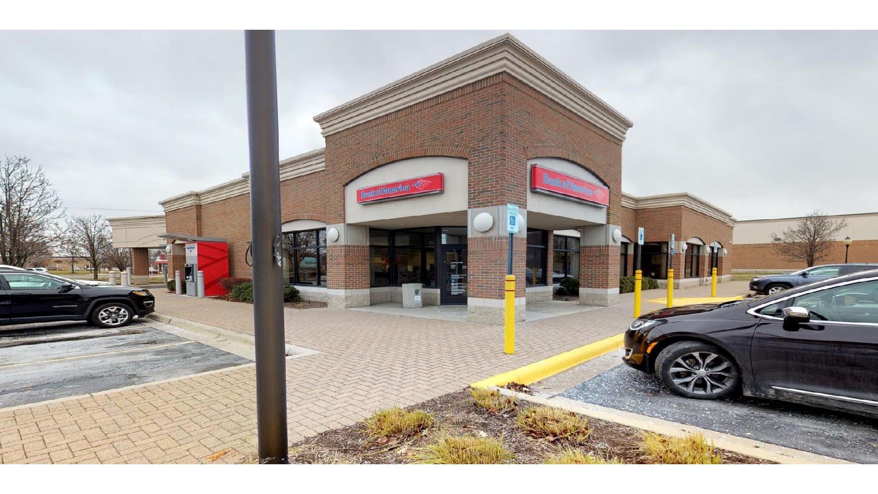 Bank of America (with Drive-thru ATM) 01