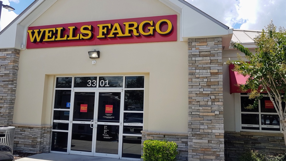 Wells Fargo Bank 01