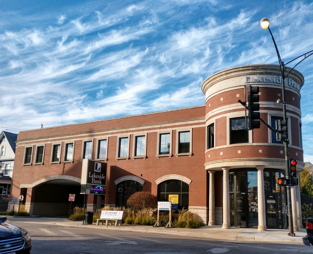 Lakeside Bank 01
