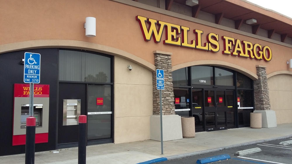 Wells Fargo Bank 01