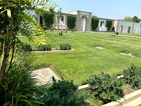 Forest Lawn 04