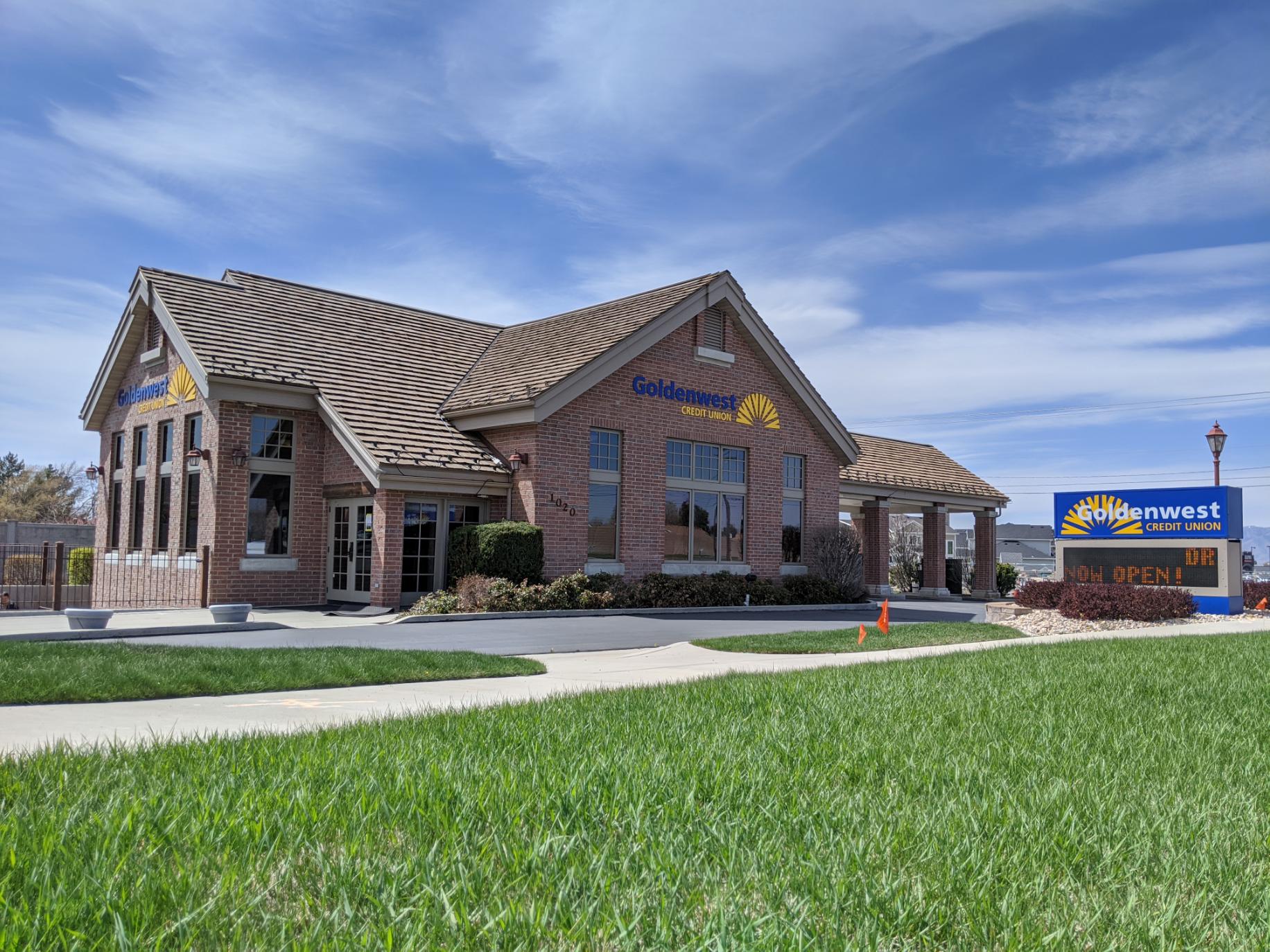 Goldenwest Credit Union 01