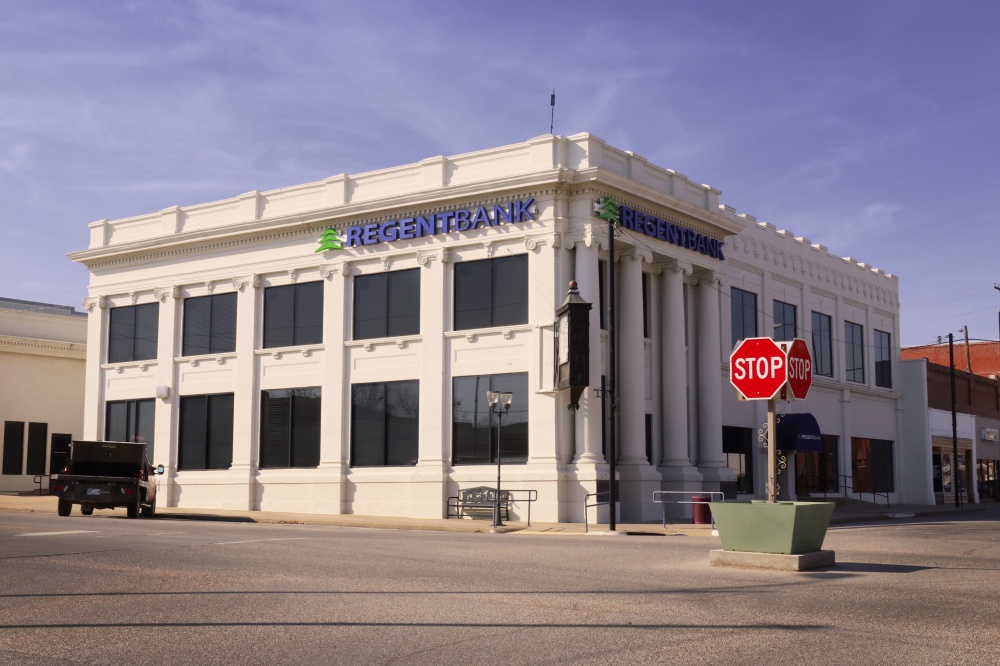 Regent Bank 01