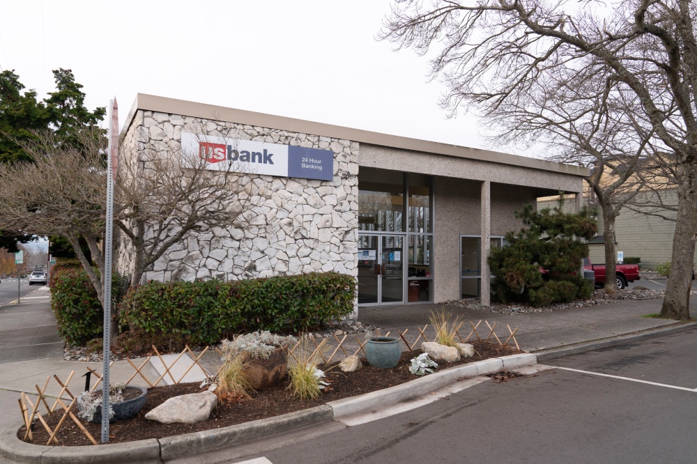 U.S. Bank Branch 01