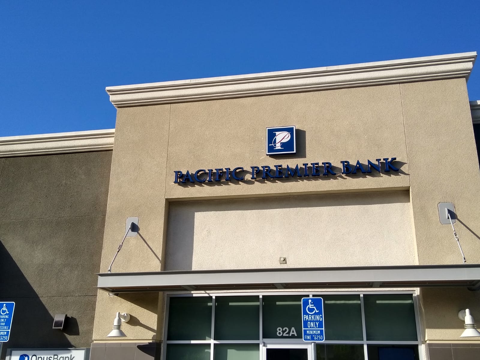 Pacific Premier Bank 01