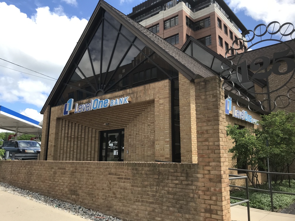 Level One Bank Ann Arbor Michigan 01