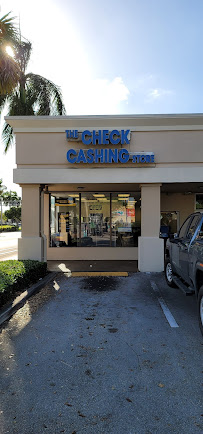 The Check Cashing Store 01