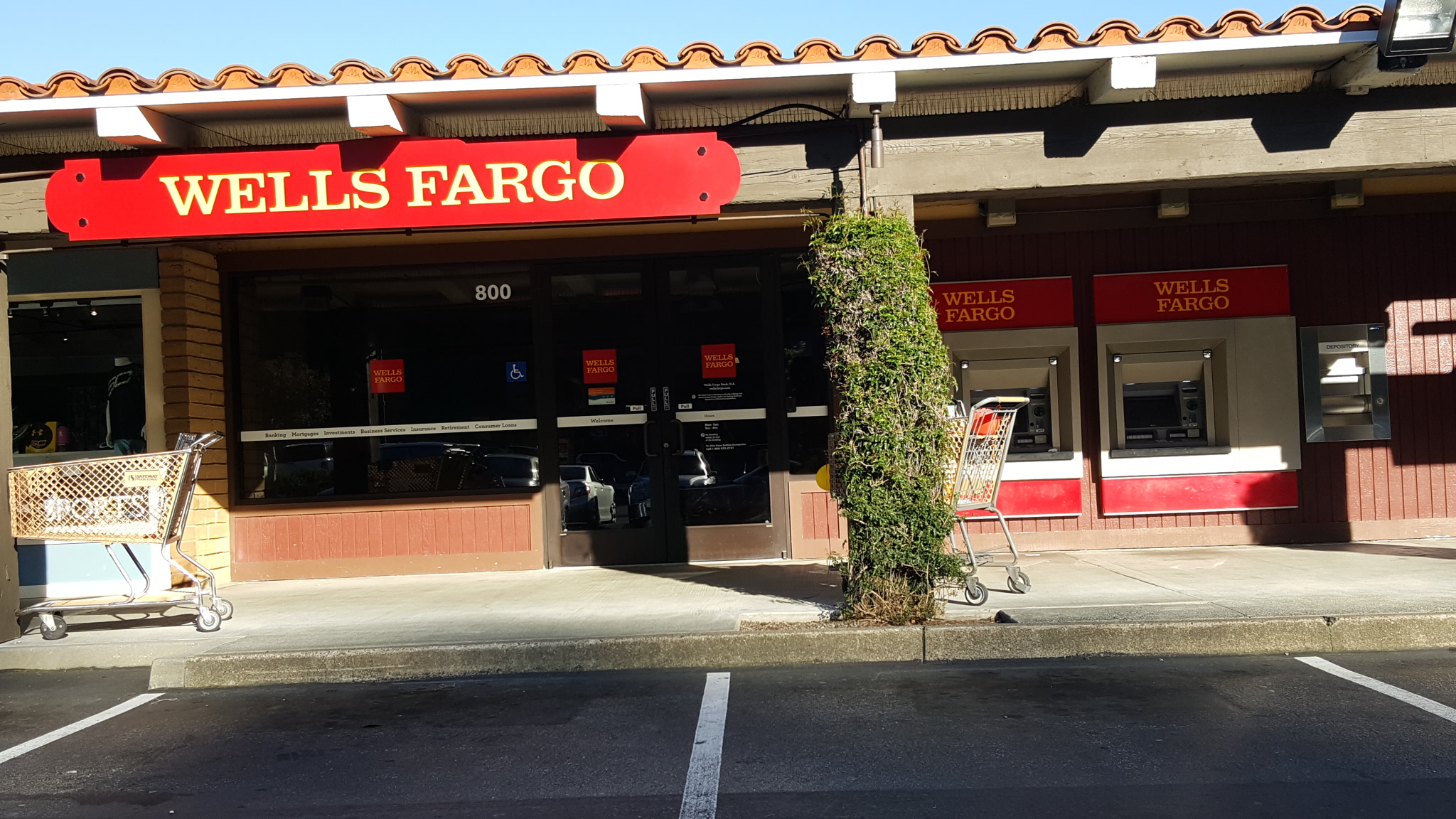 Wells Fargo Bank 01