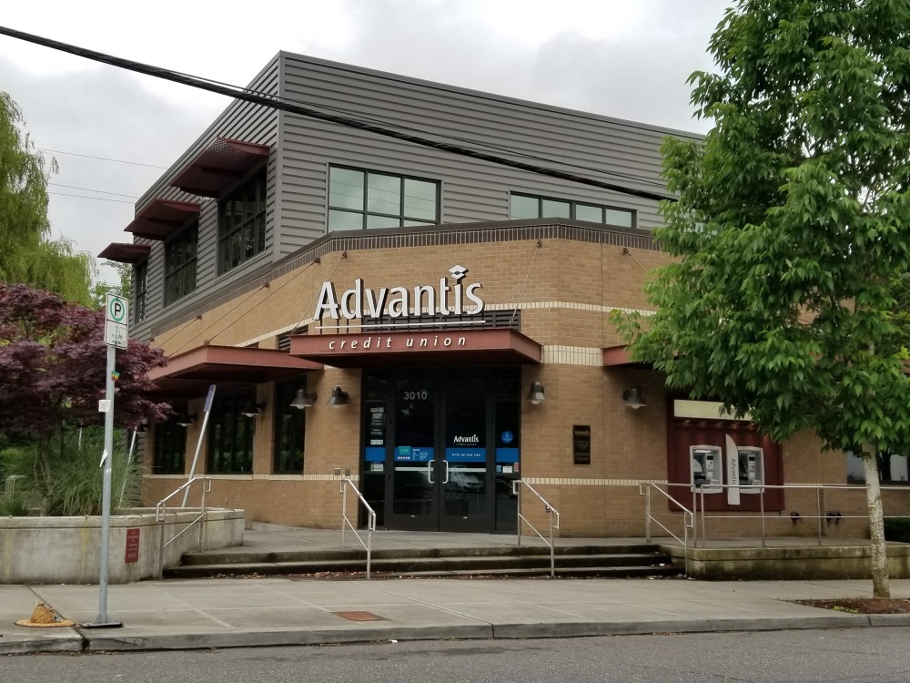 Advantis Credit Union 01
