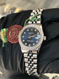 Pacific Jewelry & Loans 03