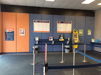 Currency Exchange/Auto License 03