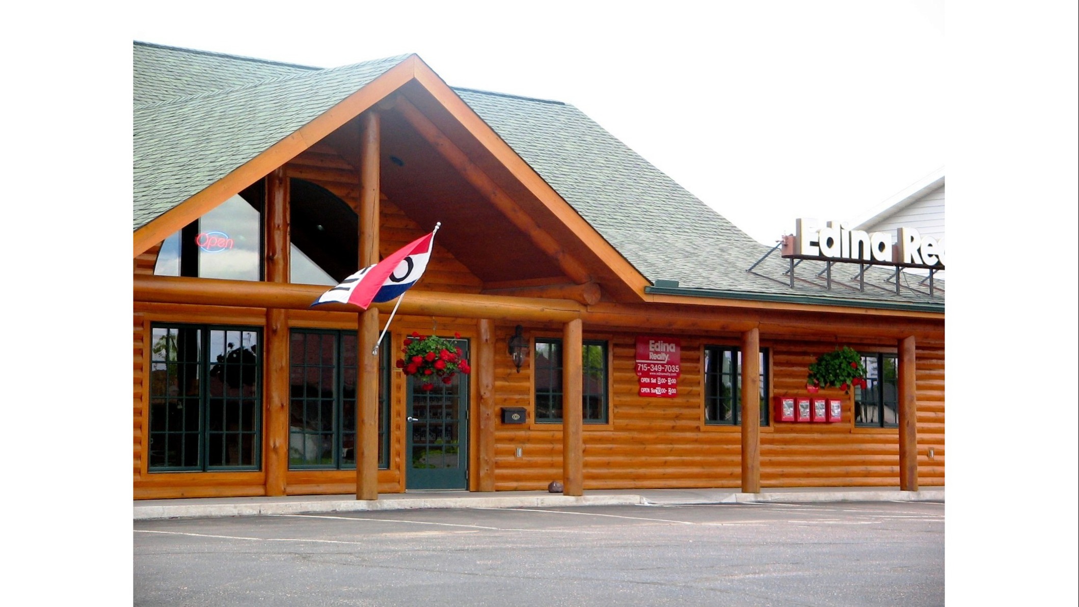 Edina Realty 01