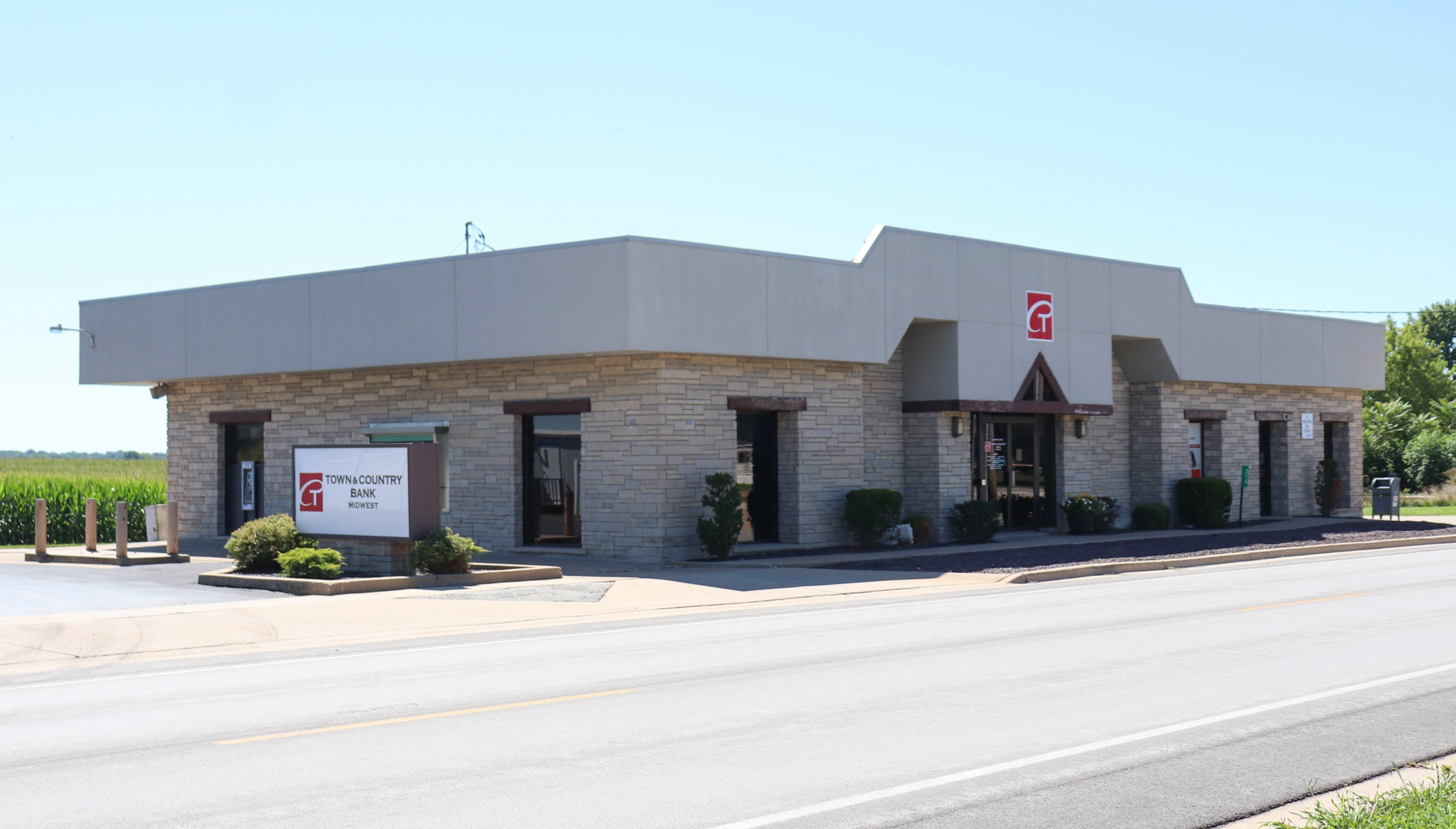 Town & Country Bank Midwest 01