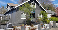 Rogue Valley Mortgage LLC 01