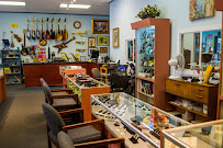 Jewelry World & Loan 03