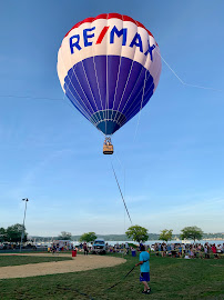 RE/MAX RōNIN Real Estate 04