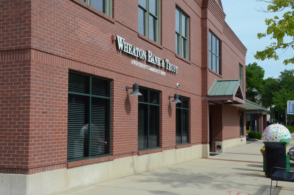 Wheaton Bank & Trust 01