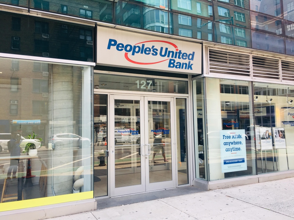 People's United Bank 01