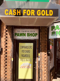 Metropolitan Pawn Brokers 02