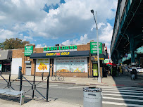 Metropolitan Pawn Brokers 03