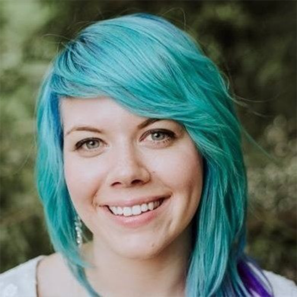 Christi Larsen | Intercap Lending 01