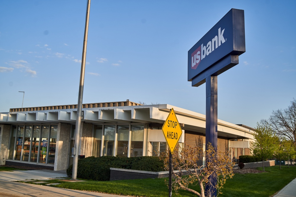 U.S. Bank Branch 01