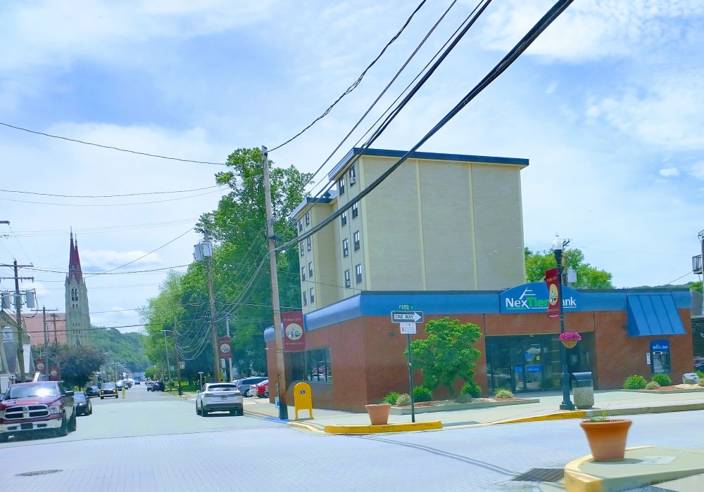 NexTier Bank - Ford City Office 01