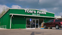Tom's Pawn Shop 01
