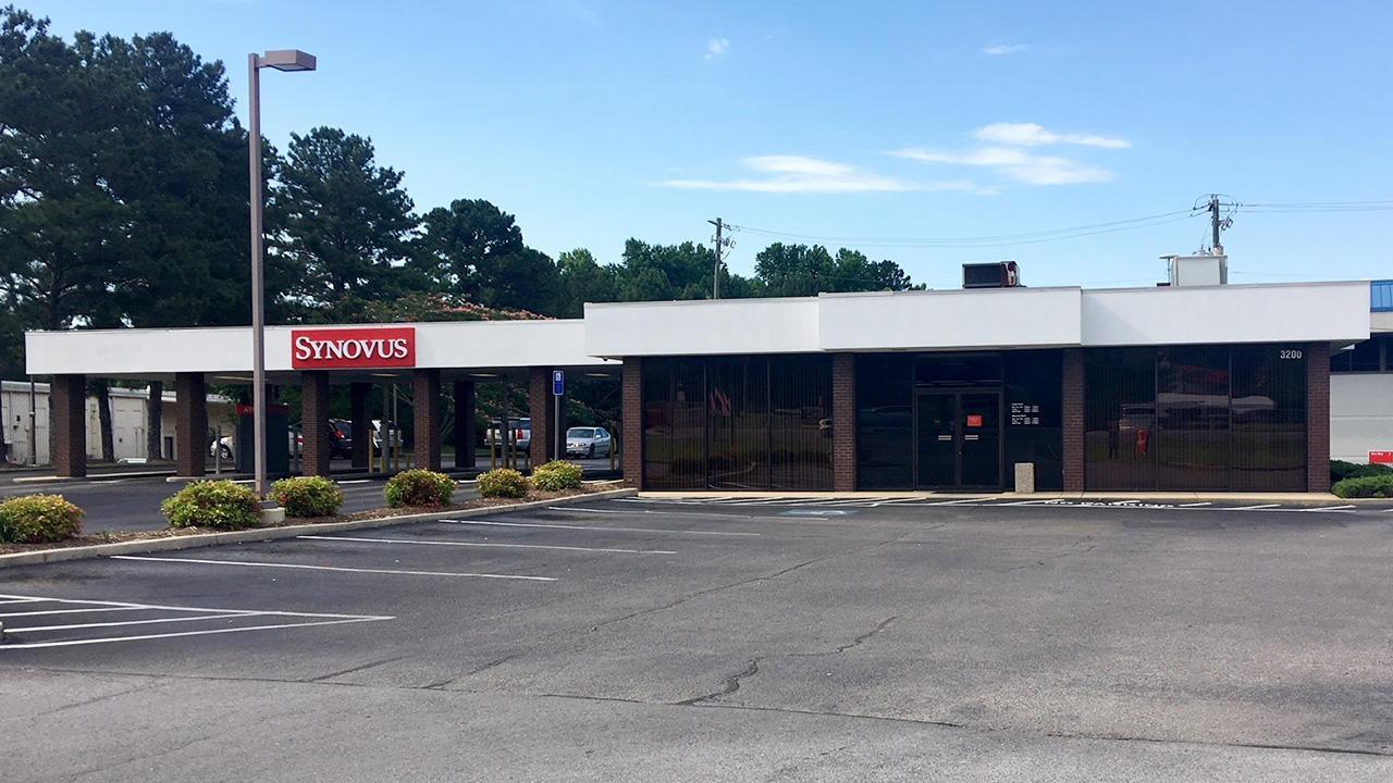 Synovus Bank 01