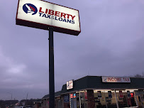 Liberty Tax & Loans 02
