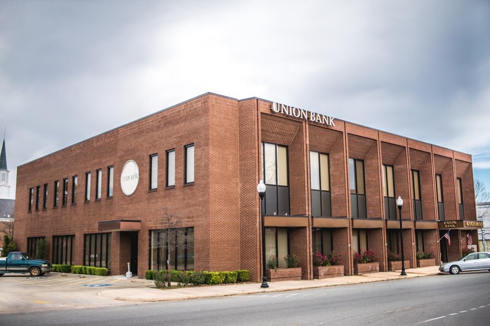 Union Bank & Trust Co. 01