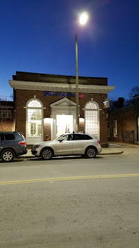 Bank of America (with Drive-thru ATM) 03