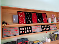 368 Pawnbrokers (368 Pawn Shop) 03