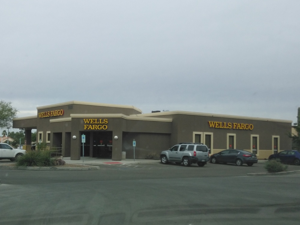 Wells Fargo Bank 01