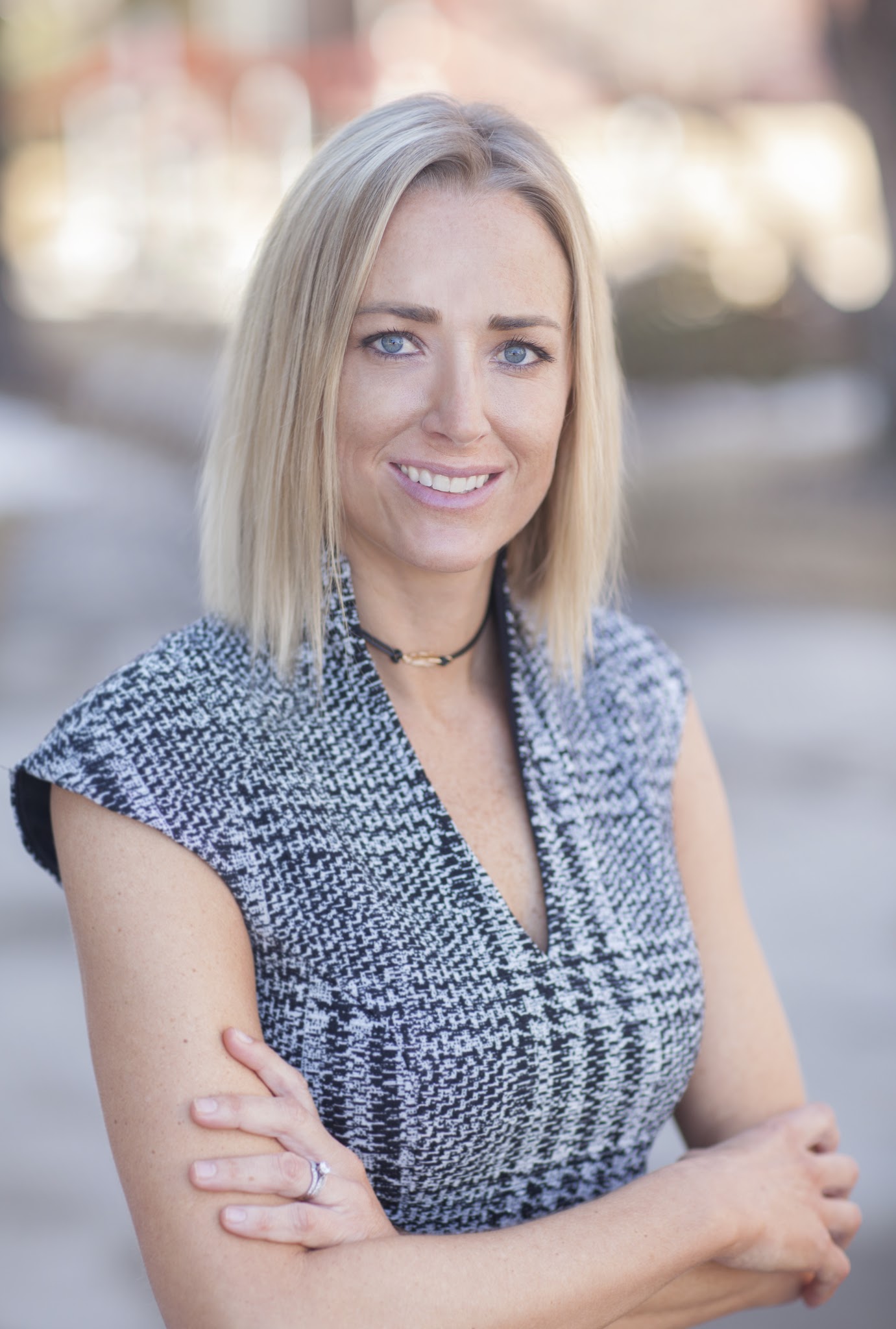 LeAnne Merciez: Mortgage Lender, Colorado Loan Officer, Communication is our priority, 01