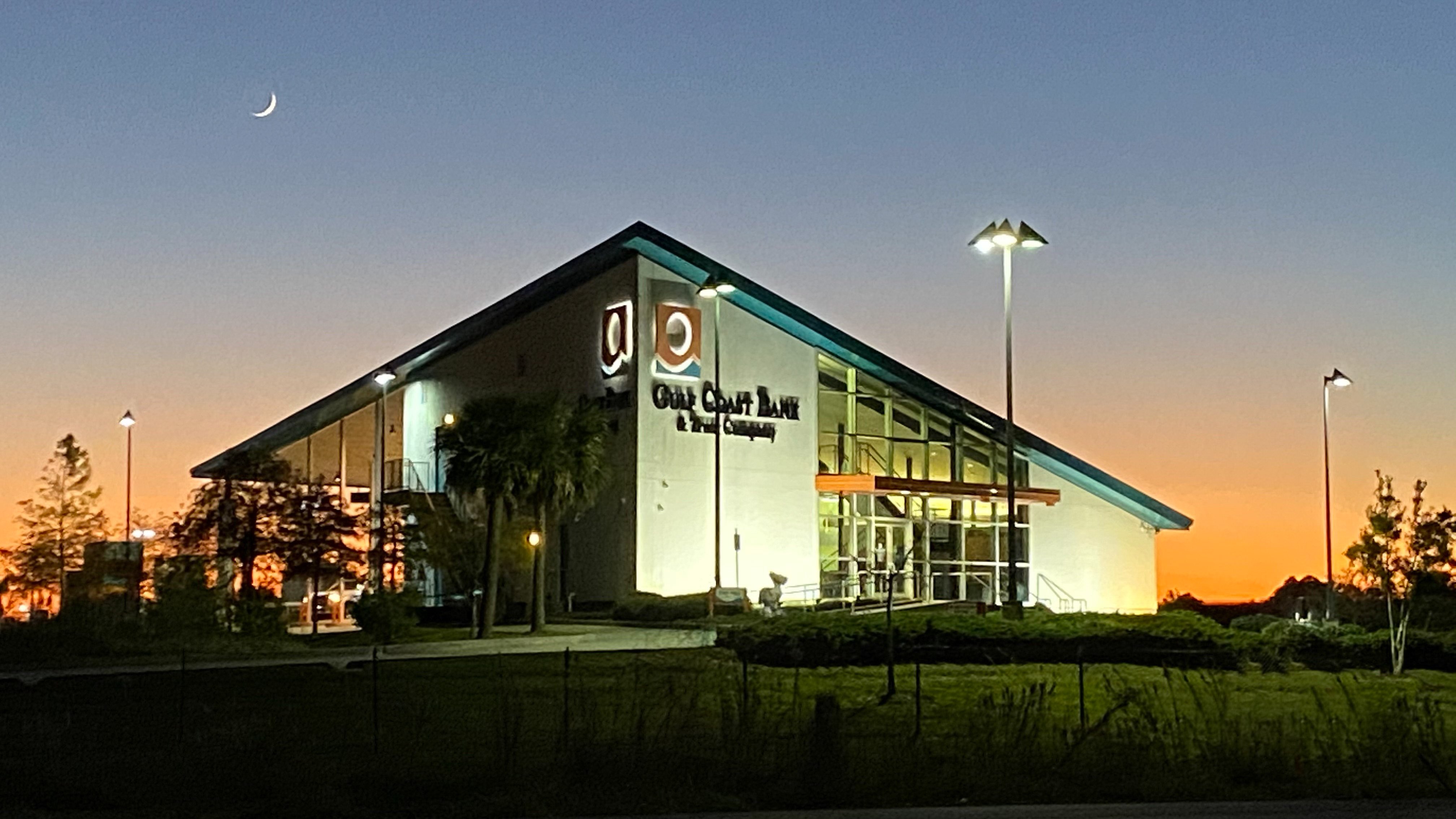Gulf Coast Bank & Trust Company 01