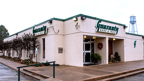 Guaranty Bank & Trust, Bogata, Texas 01