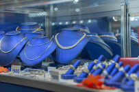 La Familia Pawn and Jewelry East Colonial 03