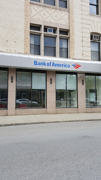 Bank of America (with Drive-thru ATM) 03