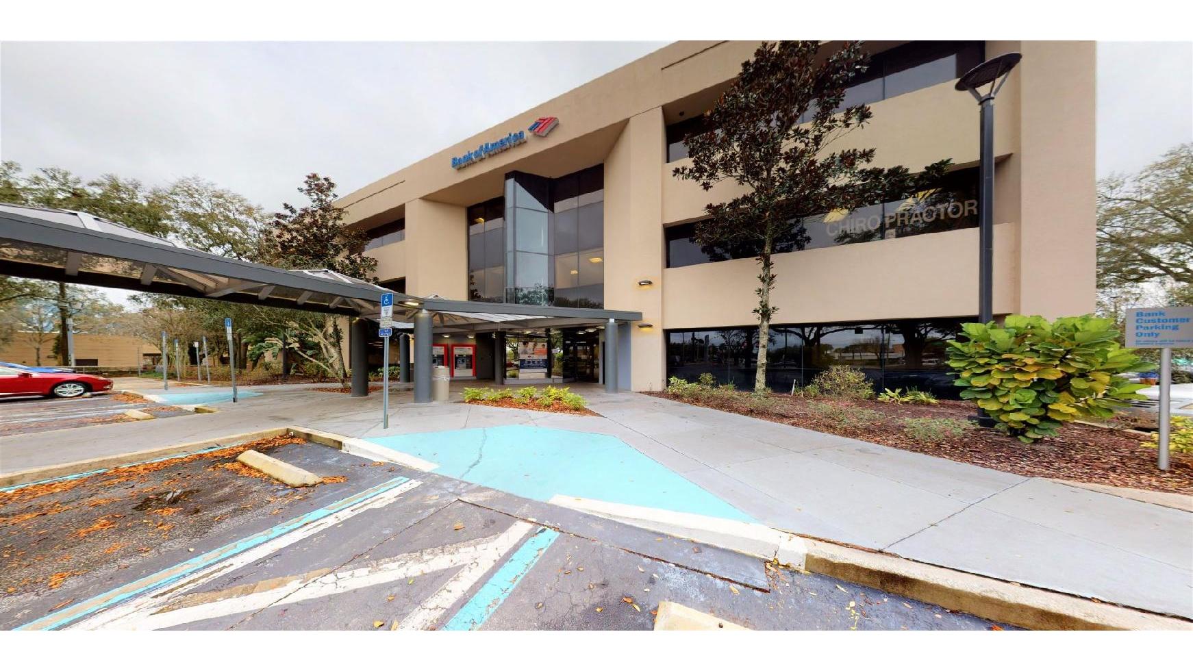 Bank of America (with Drive-thru services) 01