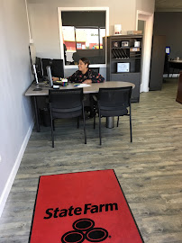 Jimmy Alvarez - State Farm Insurance Agent 03