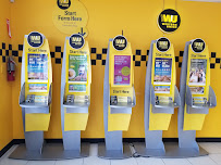 UNO CHECK CASHERS 01