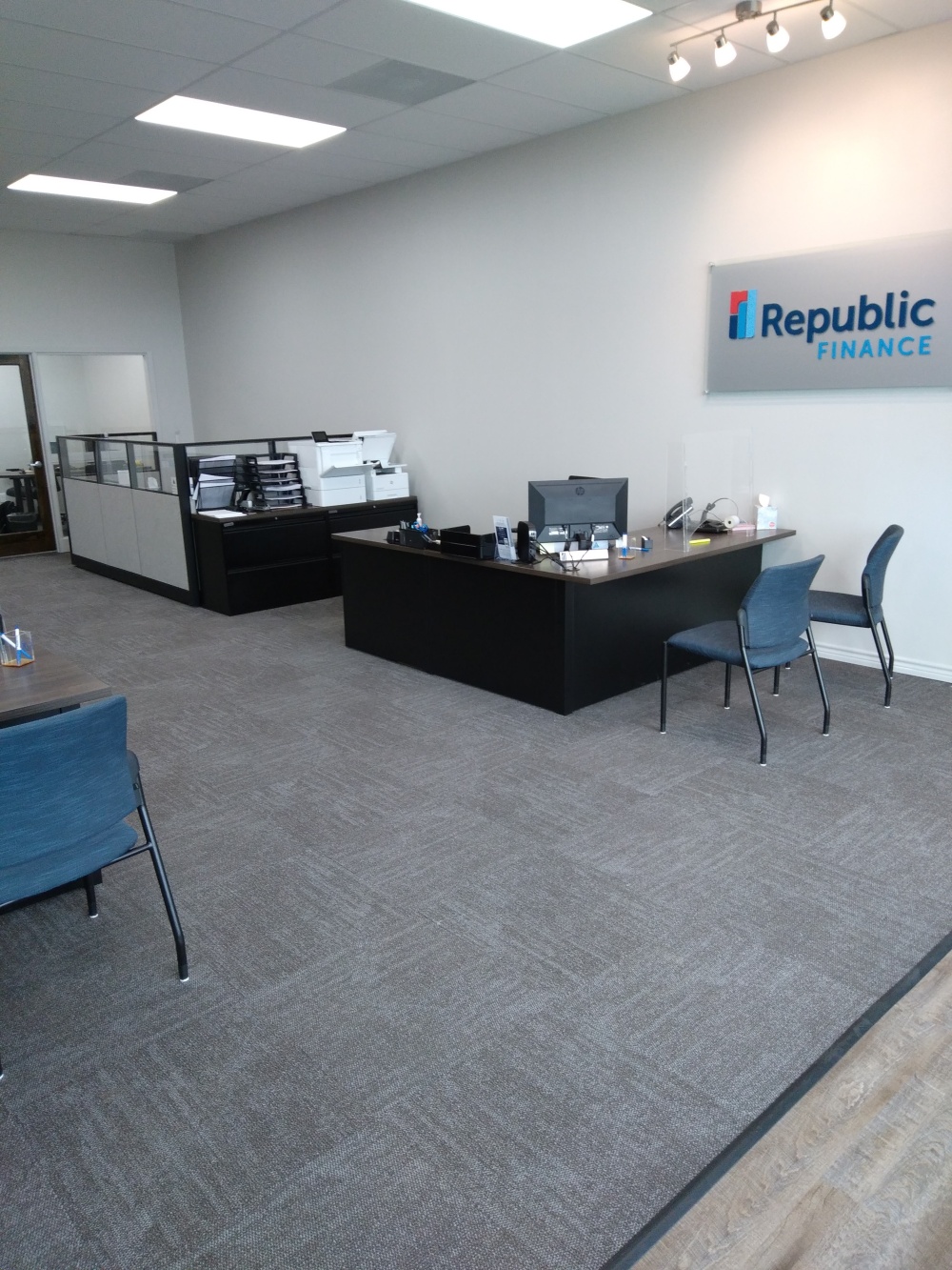 Republic Finance 01