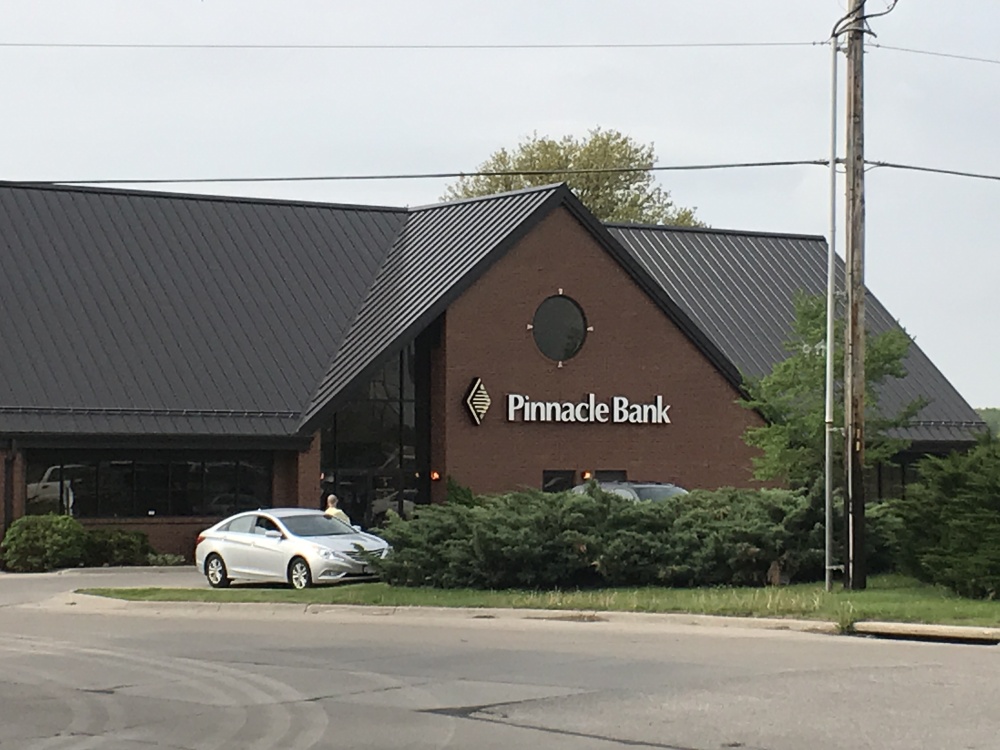 Pinnacle Bank 01