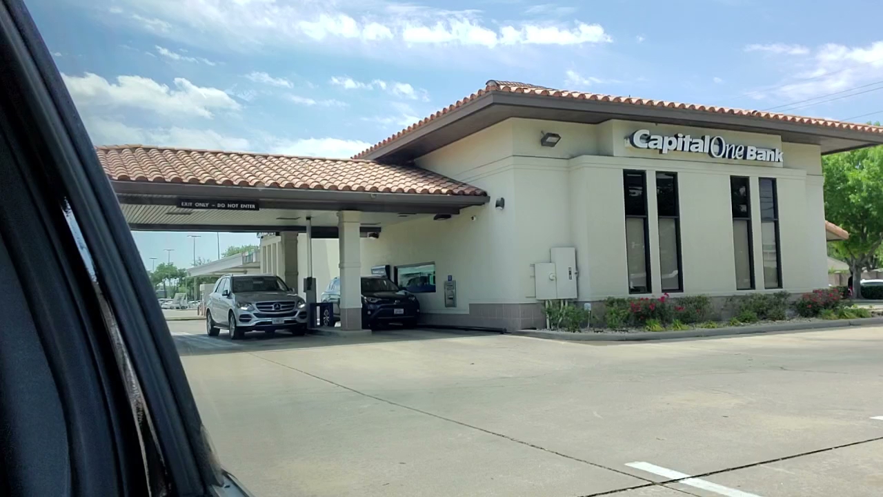 Capital One Bank 01