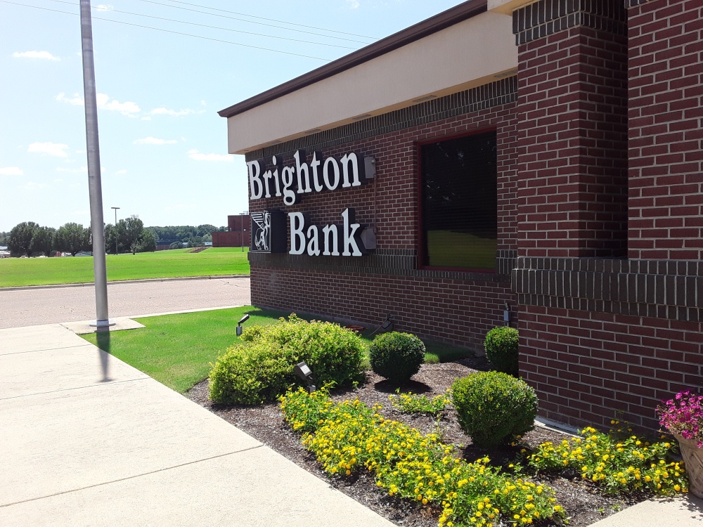 Brighton Bank 01