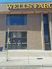Wells Fargo Bank 01