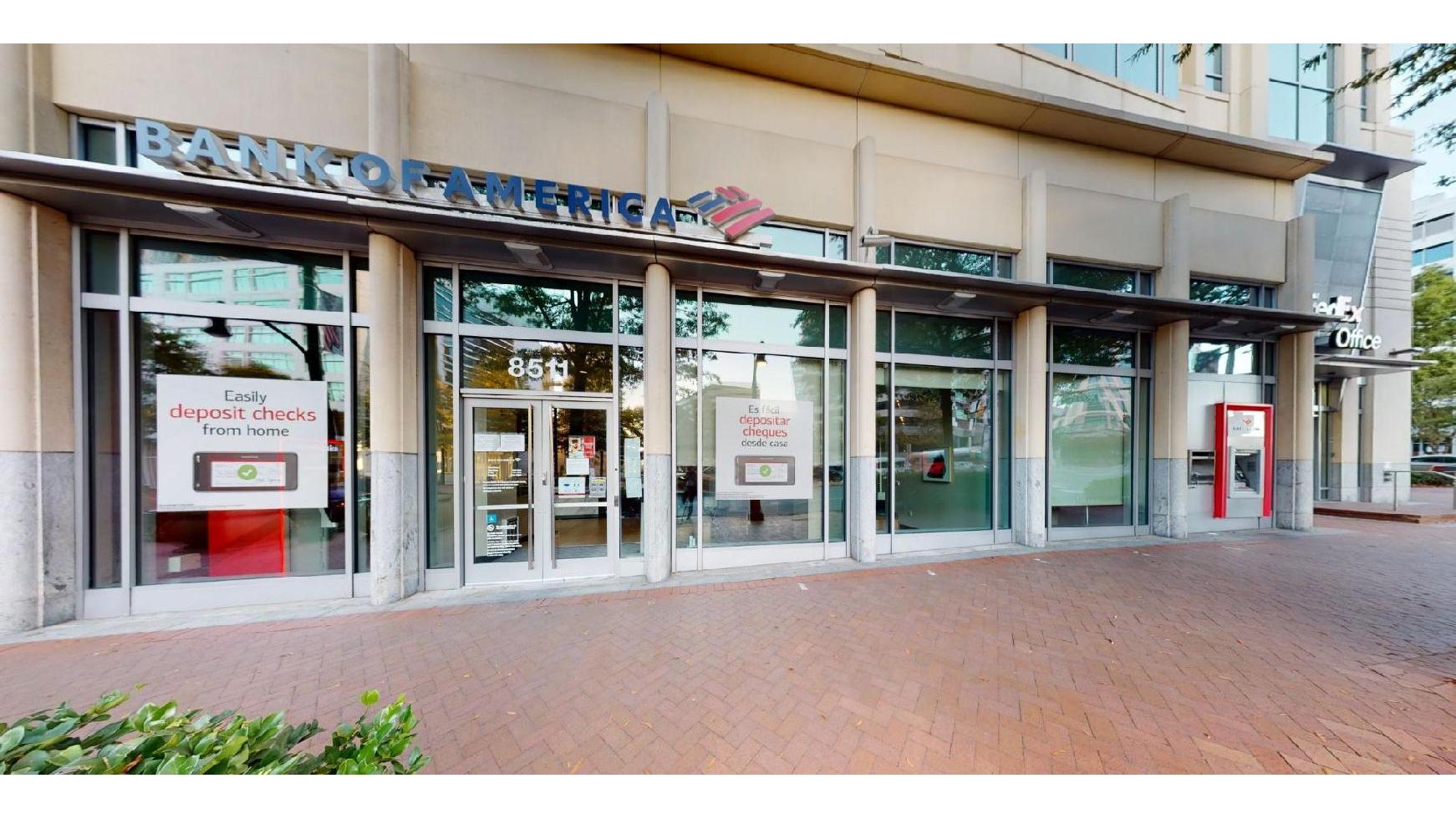 Bank of America Financial Center 01