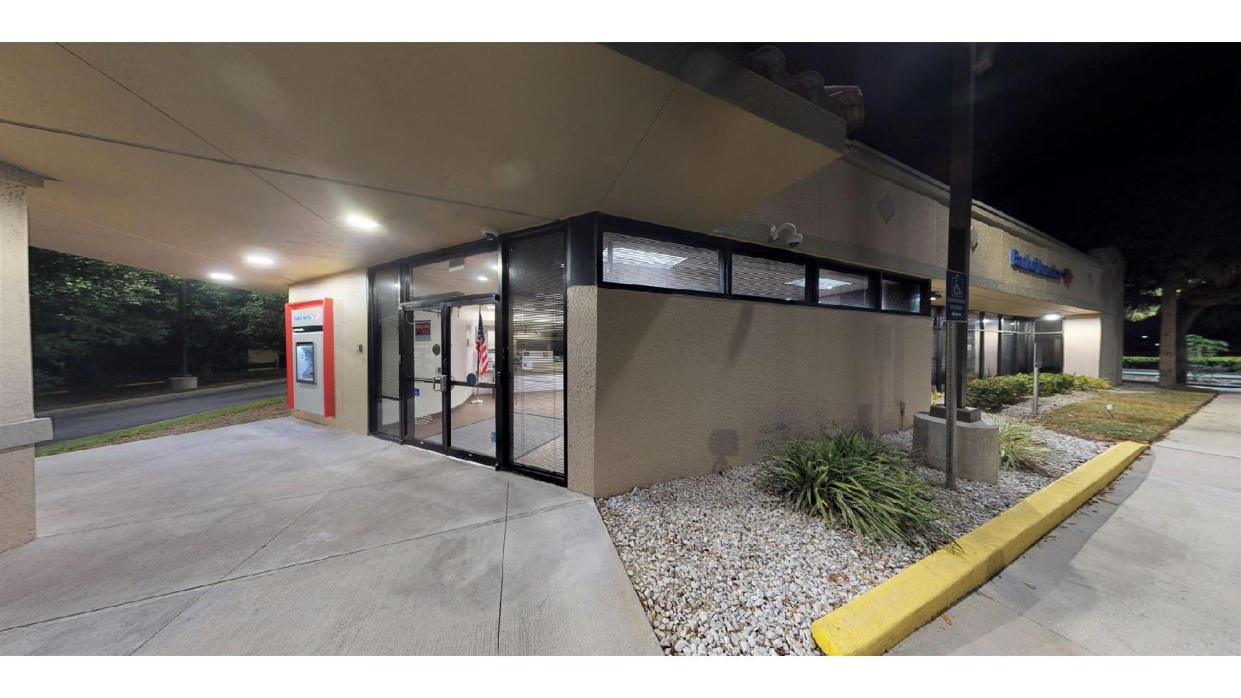 Bank of America (Drive-thru Service Only) 01